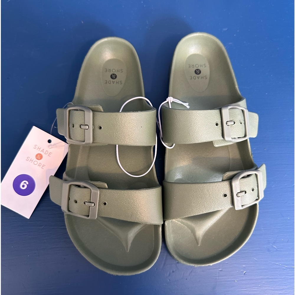 Women’s Sandals size 6